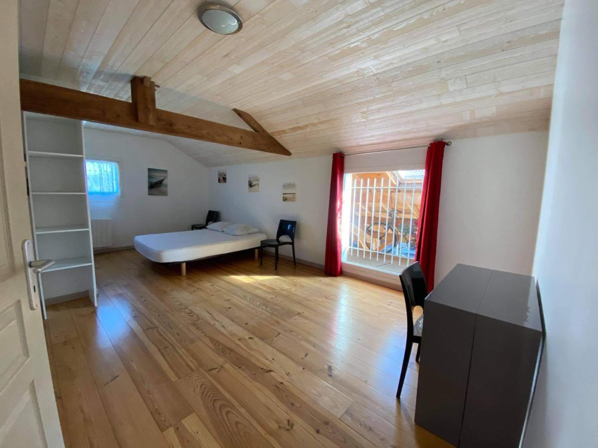 Ensemble De 3 Villas Avec Piscine Chauffee, Esprit Detente Санґіне Екстер'єр фото